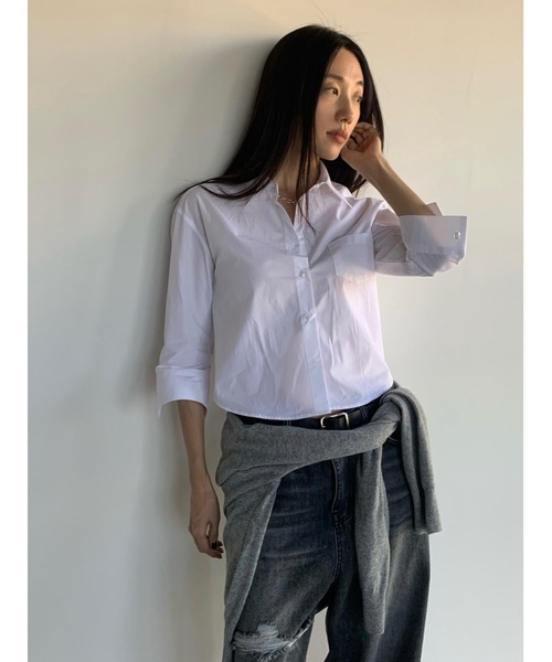 Didot.showroom(ディドット ショールーム)の「ラウンドヘムスリムシャツ(シャツ/ブラウス・レディース・ネイビー/ホワイト・FREE)」の20枚目の写真