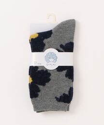 88P18820：花柄ソックス