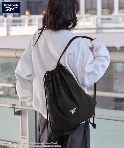   モノグラムロゴパッチ ナイロン バックパック A可 Moncler ロゴパッチ バケットバッグ | ブラック | FARFETCH JP