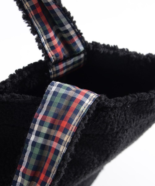 Arnold Palmer(アーノルドパーマー)の「ボア シェア ランチトート(トートバッグ・レディース・ネイビー/ベージュ/ブラック・F)」の15枚目の写真