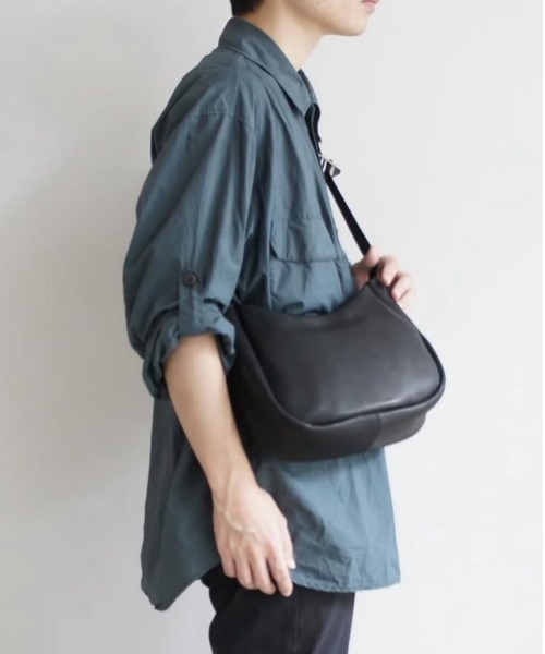 TIDEWAY(タイドウェイ)の「TONE SWITCH BAG(ショルダーバッグ・レディース・ライトイエロー/桜/インディゴブルー/スミクロ/モスグリーン・FREE)」の16枚目の写真