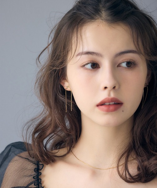 Jolie Toujours(ジョリトゥジュール)の「リボンロングピアス(ピアス(両耳用)・レディース・ゴールド/シルバー・FREE)」の5枚目の写真