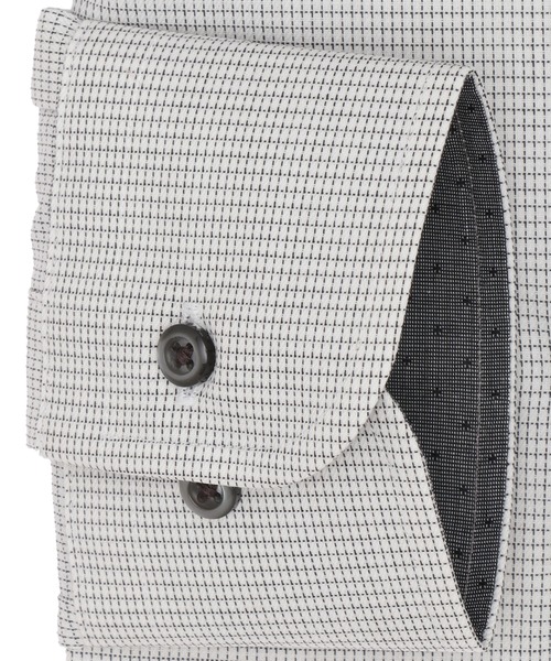 TOKYO SHIRTS（トウキョウシャツ）の「超形態安定ノーアイロン ホリゾンタルワイド 長袖ビジネスワイシャツ（ビジネスシャツ・メンズ・グレー・首回り39cm-裄丈84cm/首回り41cm-裄丈82cm/首回り41cm-裄丈86cm/首回り43cm-裄丈86cm/首回り39cm-裄丈80cm/首回り43cm-裄丈82cm/首回り42cm-裄丈86cm/首回り42cm-裄丈82cm/首回り37cm-裄丈84cm/首回り37cm-裄丈80cm）」の3枚目の写真