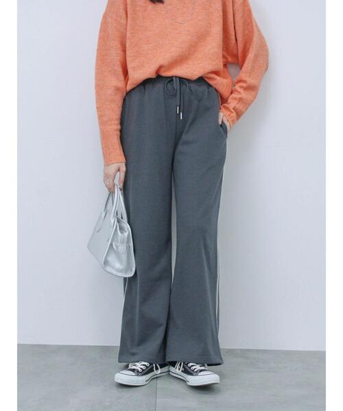 Samansa Mos2 blue（サマンサモスモスブルー）の「◎コードラインスウェットパンツ（その他パンツ・レディース・ブラック/チャコールグレー/トップグレー・F）」の5枚目の写真