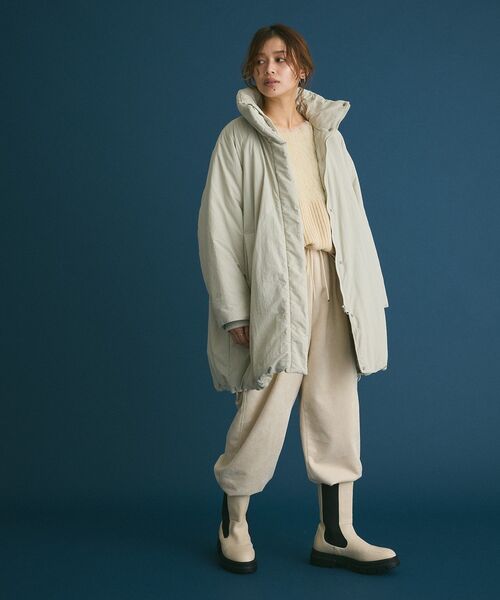 シームレス中綿ドロストコート