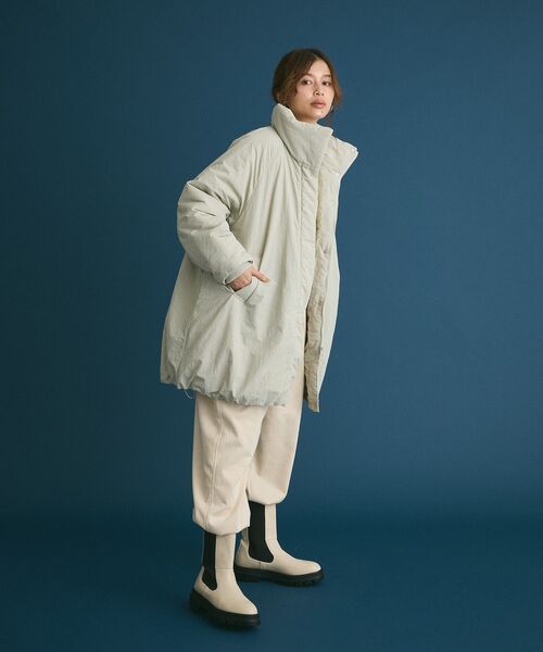 シームレス中綿ドロストコート