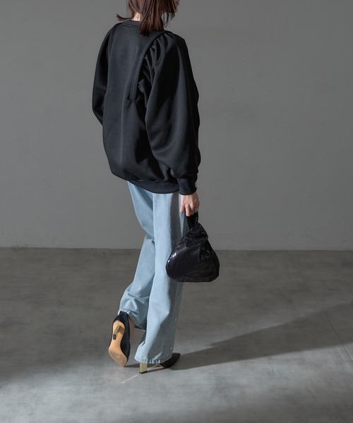 each（イーチ）の「裏起毛ワイドスリーブスウェットプルオーバー（スウェット・レディース・グレー/オリーブ/ブラック・FREE）」の12枚目の写真