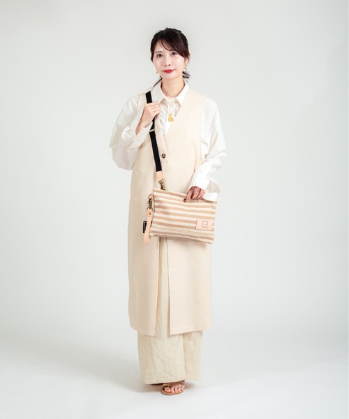 GUAPA(グアパ)の「【GUAPA】サコッシュ ショルダーバッグ クラッチバッグ ストライプ 2WAY(ショルダーバッグ・レディース・ネイビー/ベージュ/ブルー・FREE)」の12枚目の写真