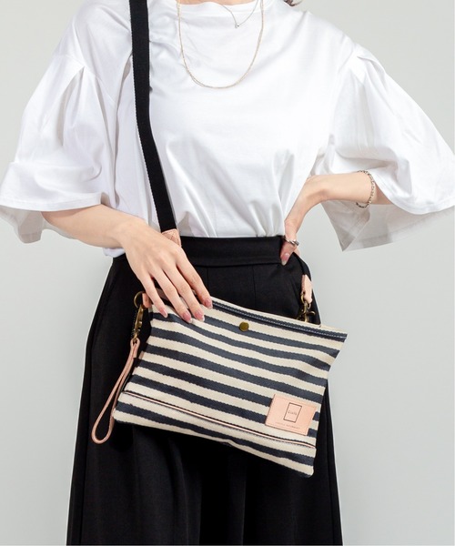 GUAPA(グアパ)の「【GUAPA】サコッシュ ショルダーバッグ クラッチバッグ ストライプ 2WAY(ショルダーバッグ・レディース・ネイビー/ベージュ/ブルー・FREE)」の15枚目の写真