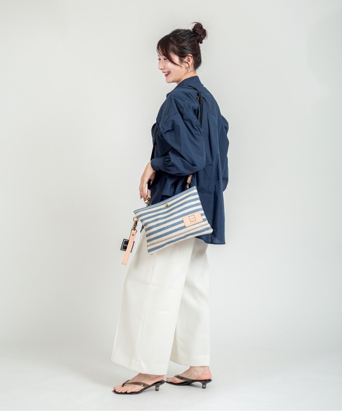 GUAPA(グアパ)の「【GUAPA】サコッシュ ショルダーバッグ クラッチバッグ ストライプ 2WAY(ショルダーバッグ・レディース・ネイビー/ベージュ/ブルー・FREE)」の20枚目の写真