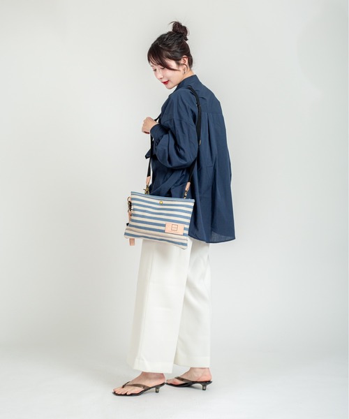 GUAPA(グアパ)の「【GUAPA】サコッシュ ショルダーバッグ クラッチバッグ ストライプ 2WAY(ショルダーバッグ・レディース・ネイビー/ベージュ/ブルー・FREE)」の21枚目の写真