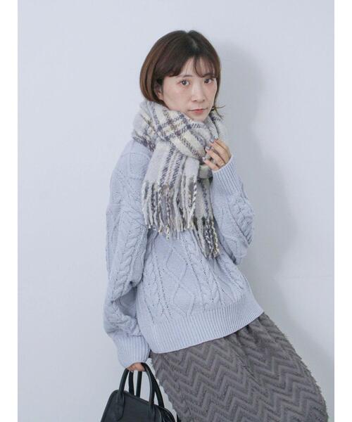 Samansa Mos2 blue（サマンサモスモスブルー）の「【帯電防止】マットモールニットプルオーバー（ニット/セーター・レディース・グレー/オフホワイト/サックスブルー/オレンジ/グリーン・F）」の9枚目の写真