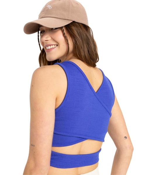 ROXY（ロキシー）の「GOOD KEEPSAKE /ロキシーショート丈バックデザインタンクトップ（タンクトップ・レディース・ブルー/ホワイト/ブラック系その他・LARGE/MEDIUM/SMALL）」の18枚目の写真