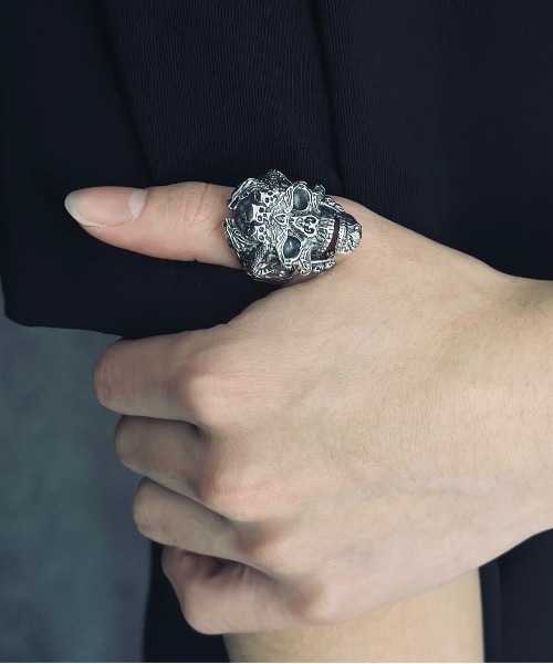 blatto(ブラット)の「【B-925 SILVER】925リング b925-r105-23g(リング・メンズ・シルバー・FREE)」の1枚目の写真