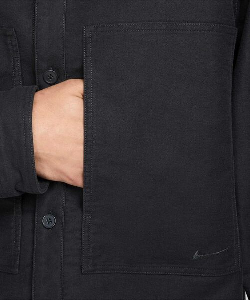 NIKE(ナイキ)の「ナイキ ライフ メンズ ロングスリーブ シャモア フィールド シャツ / Nike Life Men's Long-Sleeve Chamois Field Shirt FB7743-060 Anthracite(シャツ/ブラウス・メンズ・スミクロ・2XL/L/M/S/XL)」の5枚目の写真