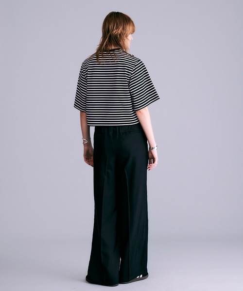 NOISE MAKER(ノイズメーカー)の「ボックスシルエットボーダーTシャツ【MADE IN JAPAN】(Tシャツ/カットソー・レディース・ネイビー/ホワイト/ブラック・FREE)」の11枚目の写真