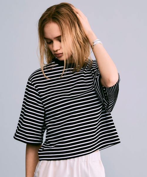 NOISE MAKER(ノイズメーカー)の「ボックスシルエットボーダーTシャツ【MADE IN JAPAN】(Tシャツ/カットソー・レディース・ネイビー/ホワイト/ブラック・FREE)」の15枚目の写真