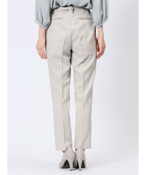 m.f.editorial(エムエフエディトリアル)の「【ストレッチ ウォッシャブル】m.f.エディトリアルレディース テーパードパンツ ベージュ(セットアップ可能)(スーツパンツ・レディース・ベージュ・LARGE/MEDIUM/X-LARGE/S)」の6枚目の写真