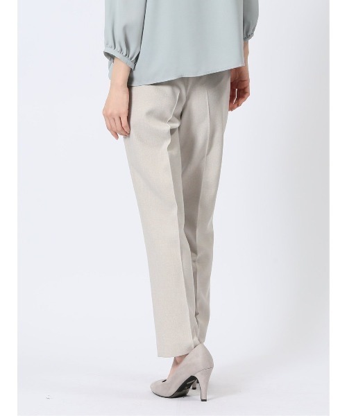 m.f.editorial(エムエフエディトリアル)の「【ストレッチ ウォッシャブル】m.f.エディトリアルレディース テーパードパンツ ベージュ(セットアップ可能)(スーツパンツ・レディース・ベージュ・LARGE/MEDIUM/X-LARGE/S)」の12枚目の写真
