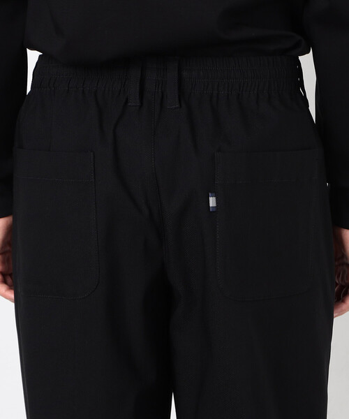 COMME CA ISM(コムサイズム)の「ガムストレッチカルゼ ワイドシェフパンツ(その他パンツ・メンズ・ブラック・MEDIUM/LARGE)」の9枚目の写真