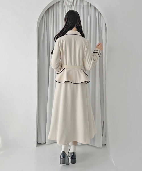 an another angelus（アンアナザーアンジェラス）の「パイピング使いトレンチコート/fint　フィント（トレンチコート・レディース・アイボリー/ライトベージュ/ピンクベージュ・FREE）」の18枚目の写真