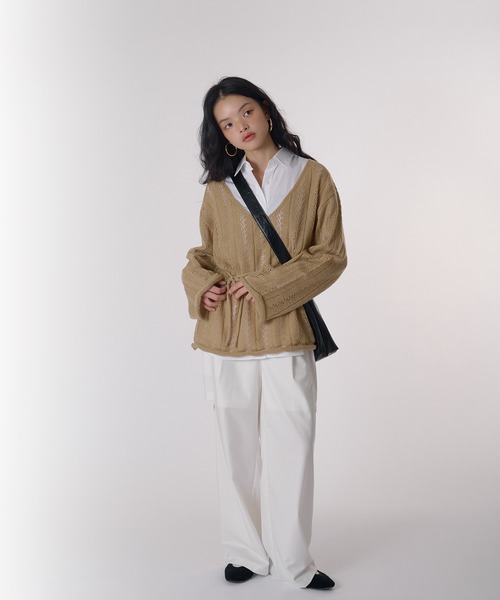 MUHET(ミュエータ)の「synthetic leather shoulder bag / ポーチ付き合皮ショルダーバッグ(ショルダーバッグ・レディース・ブラック/ブラウン・FREE)」の6枚目の写真