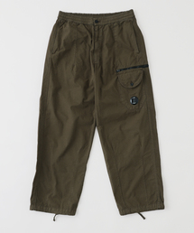 【C.P. Company / シーピーカンパニー】MICROREPS BOXY CARGO LENS PANTS