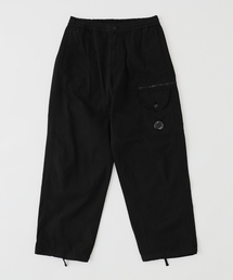 【C.P. Company / シーピーカンパニー】MICROREPS BOXY CARGO LENS PANTS