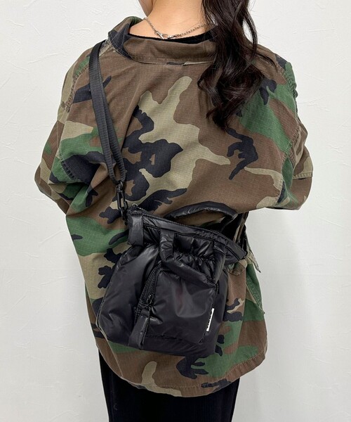 Casselini(キャセリーニ)の「【CASSELINI/キャセリーニ】シャイニークロスポケットバッグ(ショルダーバッグ・レディース・イエロー/ブラック・FREE)」の14枚目の写真