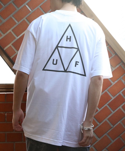 HUF(ハフ)の「HUF ロゴ半袖シャツ(Tシャツ/カットソー・メンズ・ホワイト系2/ホワイト系1/ブラック系1/ブラック系2・X-LARGE/MEDIUM/LARGE)」の5枚目の写真