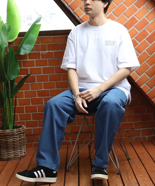 HUF(ハフ)の「HUF ロゴ半袖シャツ(Tシャツ/カットソー・メンズ・ホワイト系2/ホワイト系1/ブラック系1/ブラック系2・X-LARGE/MEDIUM/LARGE)」の17枚目の写真