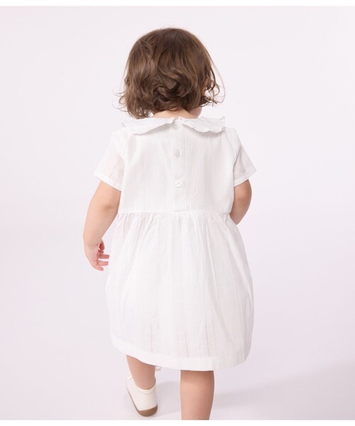 PETIT BATEAU(プチバトー)の「半袖ワンピース&ブルマセット(ワンピース・キッズ・ホワイト・12MONTH/18MONTH/24MONTH/36MONTH)」の2枚目の写真