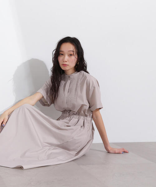 N.(N. Natural Beauty Basic)(エヌエヌナチュラルビューティーベーシック)の「バンドカラーシャツワンピース(シャツワンピース・レディース・ブラウン/グレイッシュベージュ/ブルー・MEDIUM)」の16枚目の写真