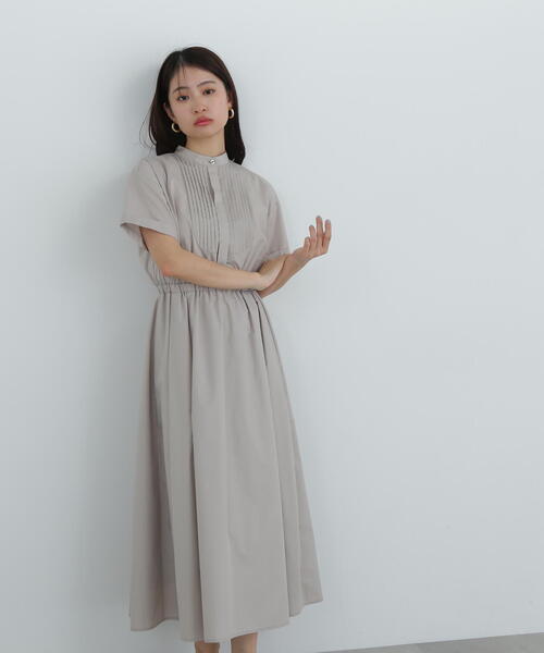 N.(N. Natural Beauty Basic)(エヌエヌナチュラルビューティーベーシック)の「バンドカラーシャツワンピース(シャツワンピース・レディース・ブラウン/グレイッシュベージュ/ブルー・MEDIUM)」の9枚目の写真
