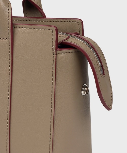 Paul Smith（ポールスミス）の「PS Paul Smith Everyday 2WAYショルダーバッグ / 555402 WB040S（ショルダーバッグ・レディース・グレイッシュベージュ/ブラック・FREE）」の12枚目の写真