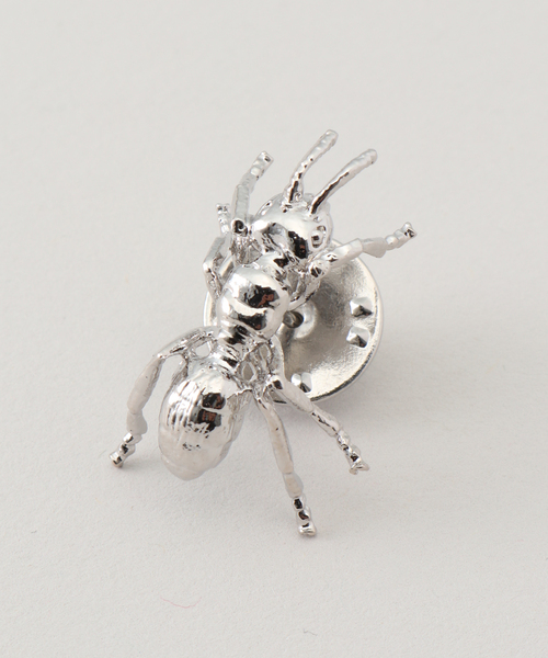 Charles Chaton（シャルルシャトン）の「ant brooch｜pillings（その他小物・レディース・ブラック/シルバー・FREE）」の6枚目の写真