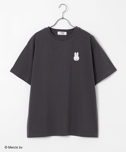 Honeys（ハニーズ）の「【ＵＶカット】ミッフィー／ゆるＴシャツ（Tシャツ/カットソー・レディース・ホワイト/イエロー/スミクロ/ラベンダー・L/LL/M/S/SS）」の16枚目の写真