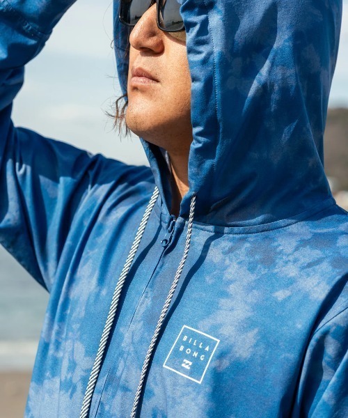 BILLABONG（ビラボン）の「BILLABONG メンズ SURF FLEX ZIP ジップラッシュガード 【2025年春夏モデル】/ビラボン袖ロゴジップアップラッシュガード（水着）（ラッシュガード・メンズ・スミクロ/インディゴブルー・MEDIUM/X-LARGE/LARGE）」の14枚目の写真