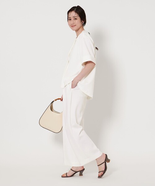 UNITED ARROWS(ユナイテッドアローズ)の「LIGHT SPONGY ブラウス(シャツ/ブラウス・レディース・オフホワイト/ブラック/ダークグレー・FREE)」の4枚目の写真
