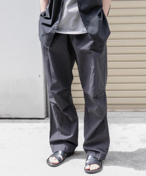 FORK&SPOON（フォークアンドスプーン）の「FORK&SPOON　コットンタイプライターニータックパンツ（その他パンツ・メンズ・ブラック/カーキ・4/5）」の17枚目の写真