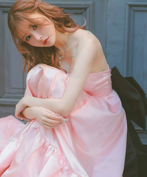 Tika(ティカ)の「キャバドレス ロング フレア バックリボンベアゴージャス Aラインバースデーフリルテールドレス(ドレス・レディース・ピンク・LARGE/MEDIUM/SMALL)」の2枚目の写真