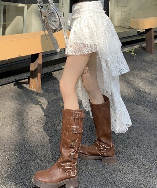 lilful(リルフル)の「【インパン付き】フラワーレースアシメトリー ティアードスカート(スカート・レディース・ホワイト/ブラック・S/M)」の8枚目の写真