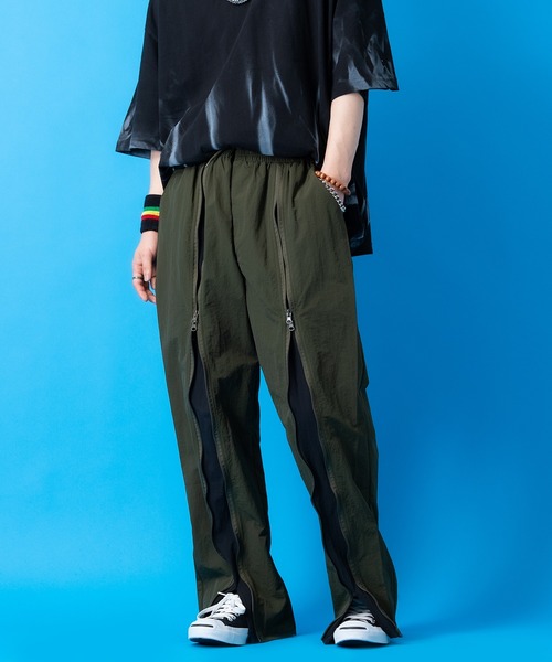 a.p.o.v.(エーピーオービー)の「a.p.o.v. フロントダブルジップツートーンナイロンパンツ(その他パンツ・メンズ・ベージュ/ブラック/カーキ/グレー/チャコール・M)」の5枚目の写真