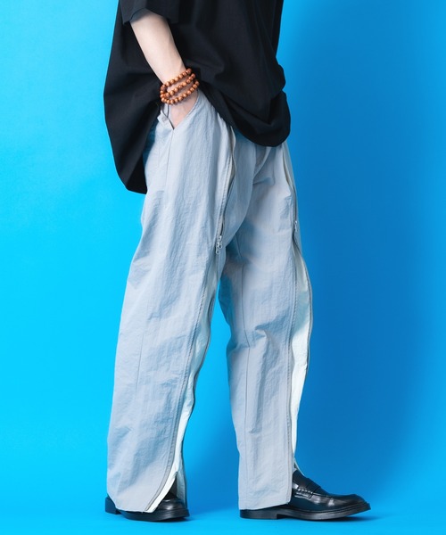 a.p.o.v.(エーピーオービー)の「a.p.o.v. フロントダブルジップツートーンナイロンパンツ(その他パンツ・メンズ・ベージュ/ブラック/カーキ/グレー/チャコール・M)」の8枚目の写真
