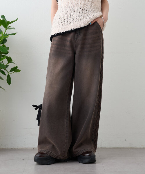 w closet（ダブルクローゼット）の「【2サイズ展開】サイドラインジャガードデニムパンツ（デニムパンツ・レディース・ブルー/ブラウン・0/1）」の5枚目の写真