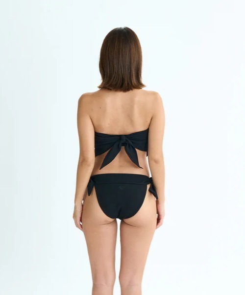 WILD AT HEART /ロキシーベアトップシルエットバンドゥビキニ（水着） セール】WILD AT HEART /ロキシーベアトップシルエットバンドゥ