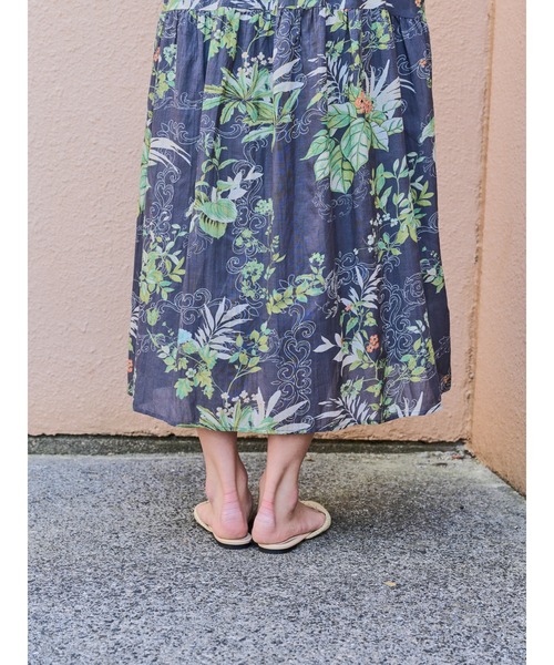 DOLLUPOOPS（ドールアップウップス）の「リーフプリントワンピース（ワンピース・レディース・チャコールグレー/グリーン・38）」の6枚目の写真