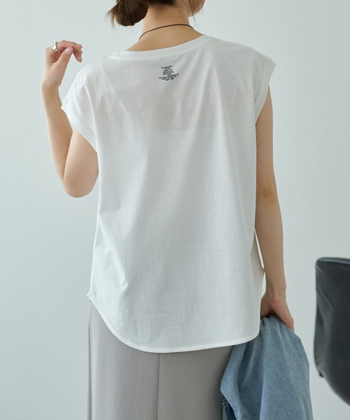 PUAL CE CIN（ピュアルセシン）の「汗シミ防止ワンポイントロゴフレンチスリーブTシャツ（Tシャツ/カットソー・レディース・ブラック/グレイッシュベージュ/オフホワイト/ブラック系その他・FREE）」の8枚目の写真