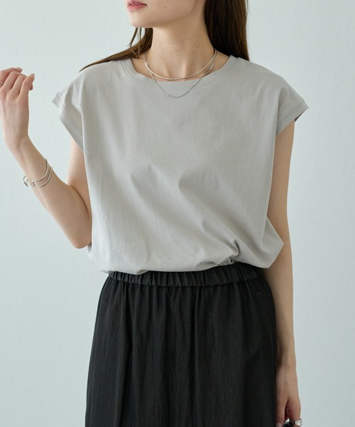 PUAL CE CIN（ピュアルセシン）の「汗シミ防止ワンポイントロゴフレンチスリーブTシャツ（Tシャツ/カットソー・レディース・ブラック/グレイッシュベージュ/オフホワイト/ブラック系その他・FREE）」の14枚目の写真