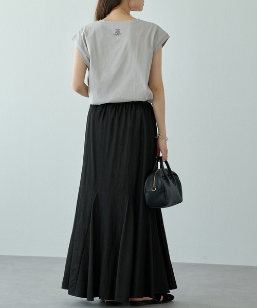 PUAL CE CIN（ピュアルセシン）の「汗シミ防止ワンポイントロゴフレンチスリーブTシャツ（Tシャツ/カットソー・レディース・ブラック/グレイッシュベージュ/オフホワイト/ブラック系その他・FREE）」の19枚目の写真